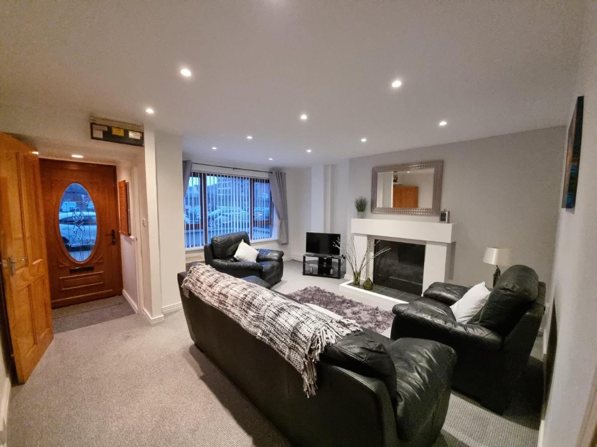 The Townhouse, Derry City Centre. المظهر الخارجي الصورة
